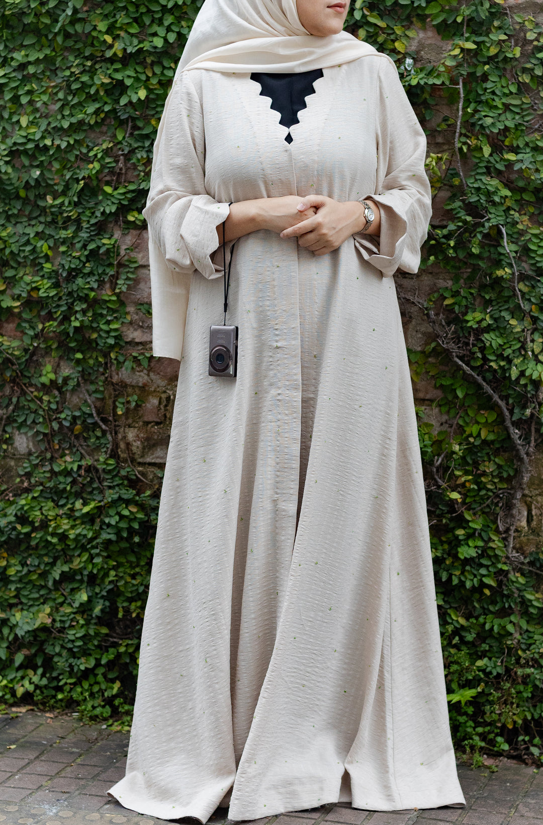 Beige Scallop Neck Abaya